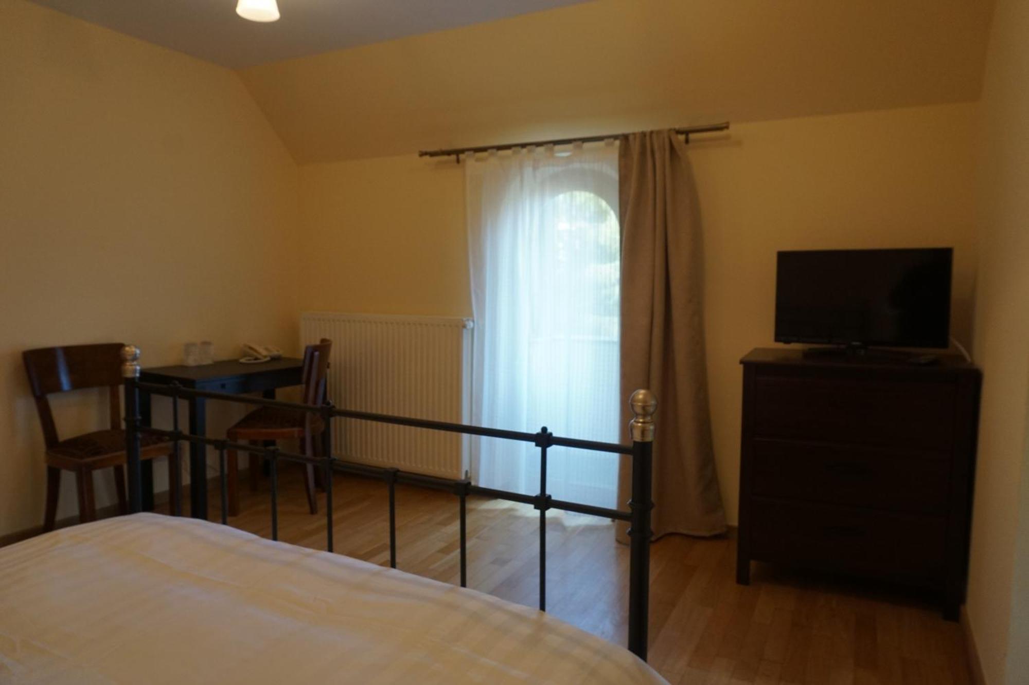 Vila Arizto Sinaia Værelse billede