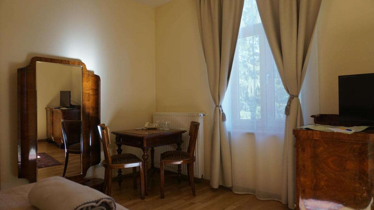 Vila Arizto Sinaia Eksteriør billede